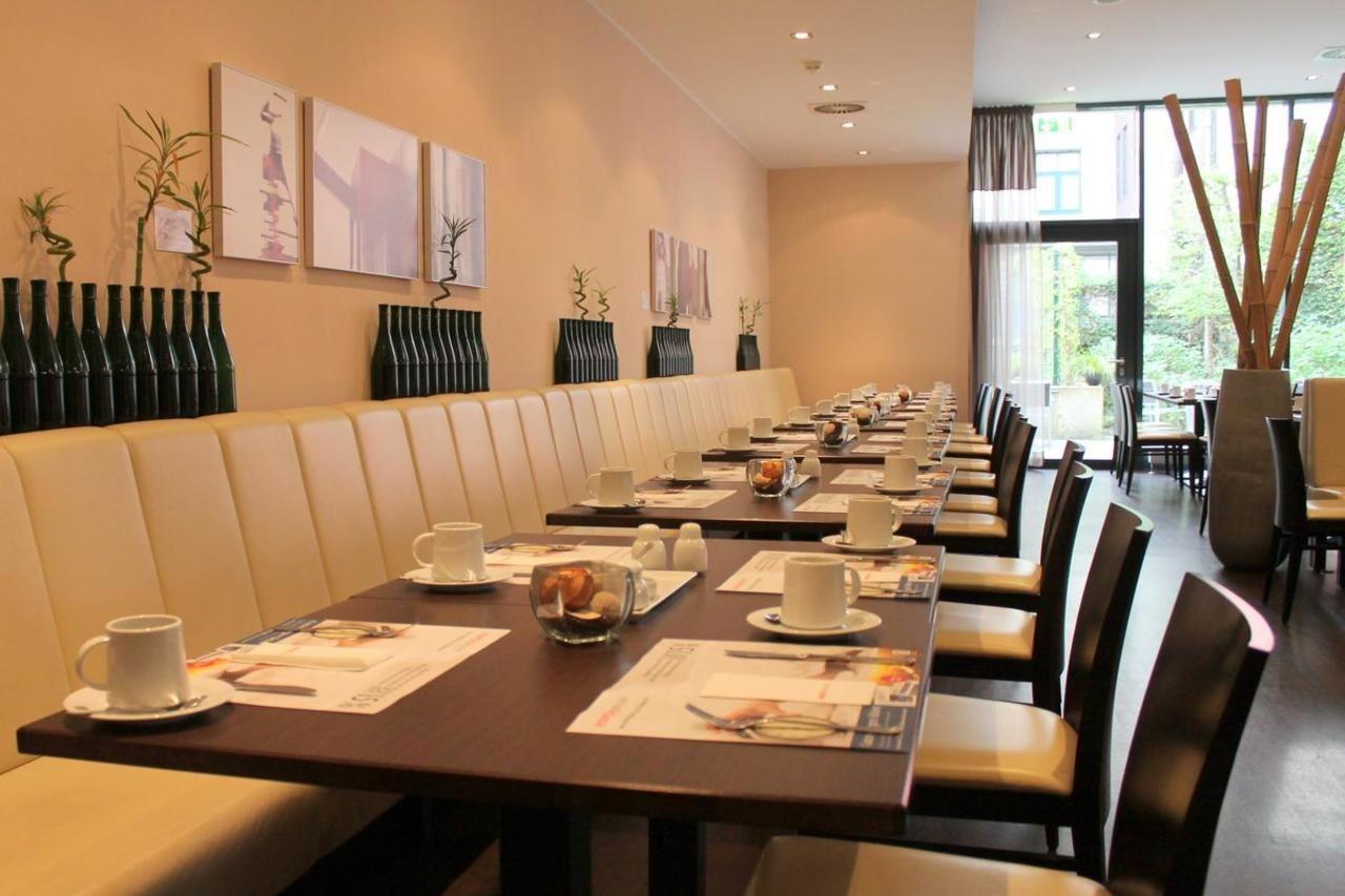 Intercityhotel Essen Exterior photo