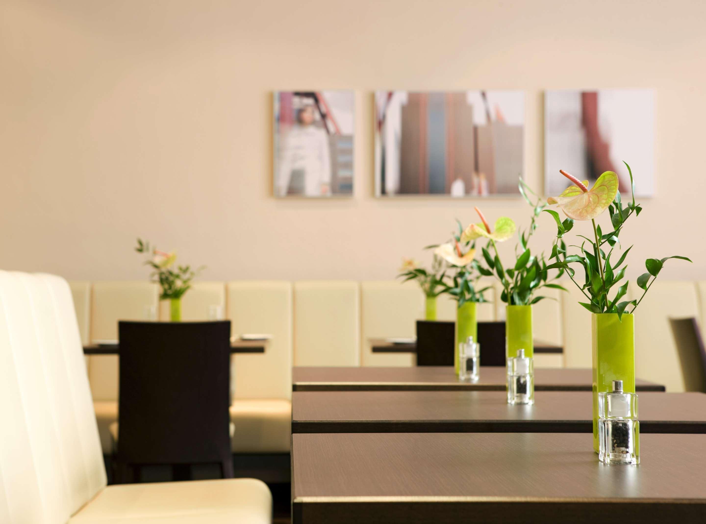 Intercityhotel Essen Exterior photo